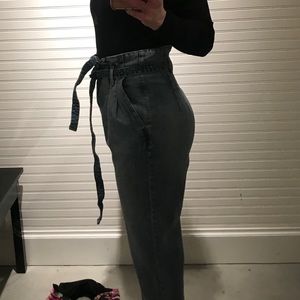 Abercrombie mom jeans